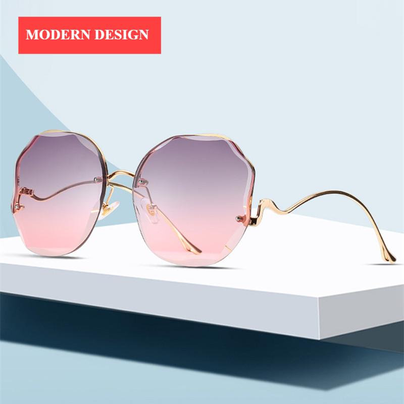 Fashion Gradient Women and Girls Modern Hexagon Metal Sunglasses For Summer In Elegant Retro Post Modern Style With UV400 Protection