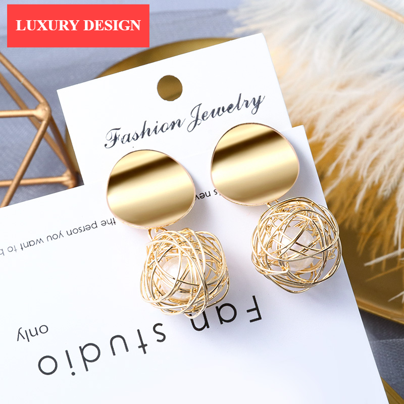 New Elegant Luxury Vintage Geometric Gold Dangle Drop Earrings For Women And Female Wedding