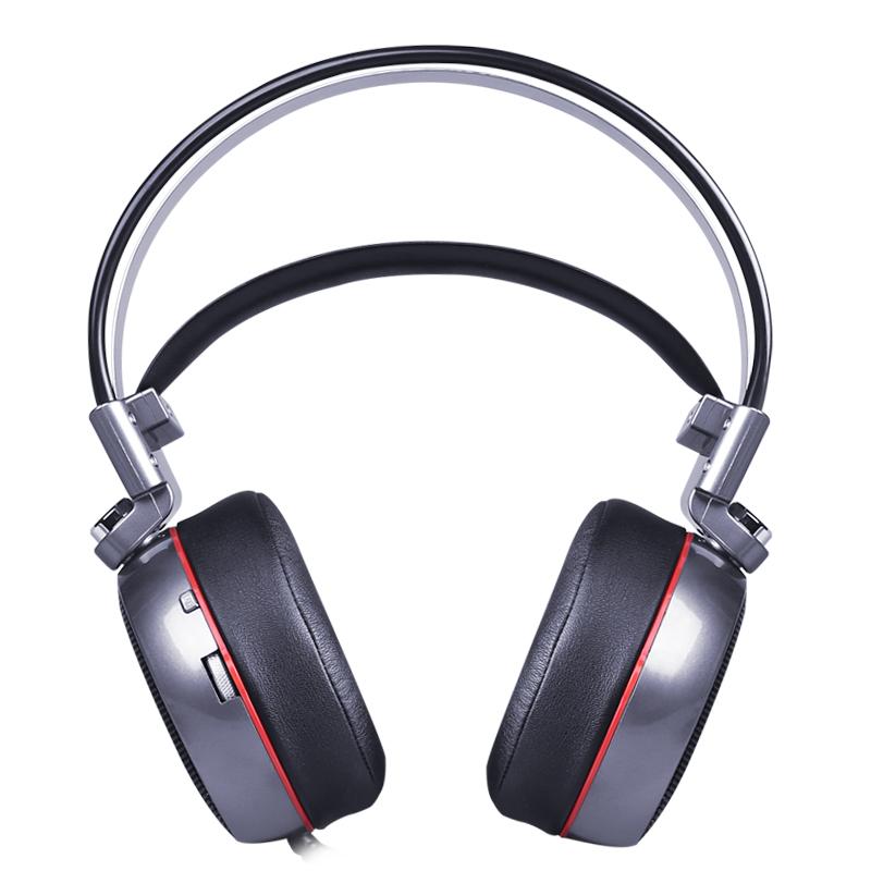 Proffesional Studio Gaming PC Headphones With LED Lights In Modern Luxury Metal Design For Gamers and DJ