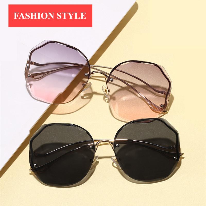 Fashion Gradient Women and Girls Modern Hexagon Metal Sunglasses For Summer In Elegant Retro Post Modern Style With UV400 Protection