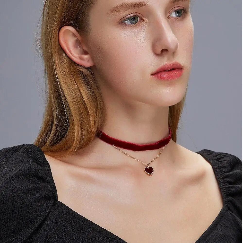 2021 Trendy Simple Gothic Heart Pendant Choker Necklace Punk Choker Necklace for Women Girls Fashion Jewelry