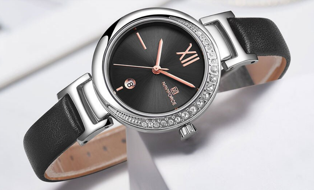 Women's Modern Wrist Watch With  Leather Belt Steel Case With Shining Background And Zircons On Dial Perfect Gift For Her