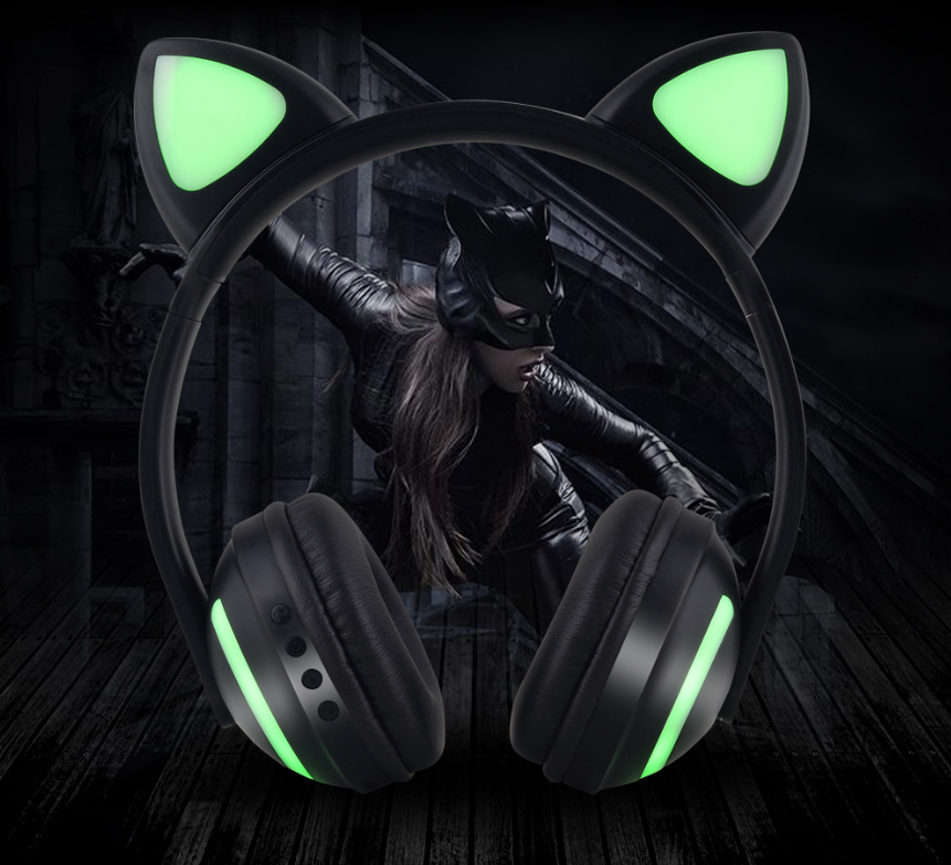 Interesting New Kids Headphones Wireless Bluetooth In Cat Ears Headphones Style With Noise Reduction Live Breathing Lights Glare and LED Lights