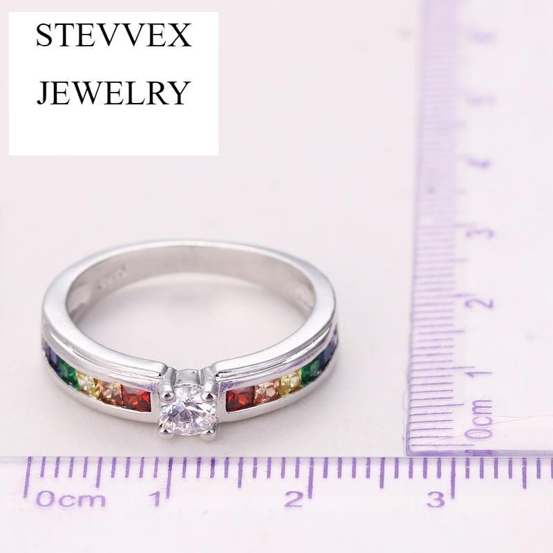 Fashion 925 Sterling Silver Hot Sale Rainbow Engagement Promise Rings For Women In High Quality Austrian Rhinestone Jewelry Design