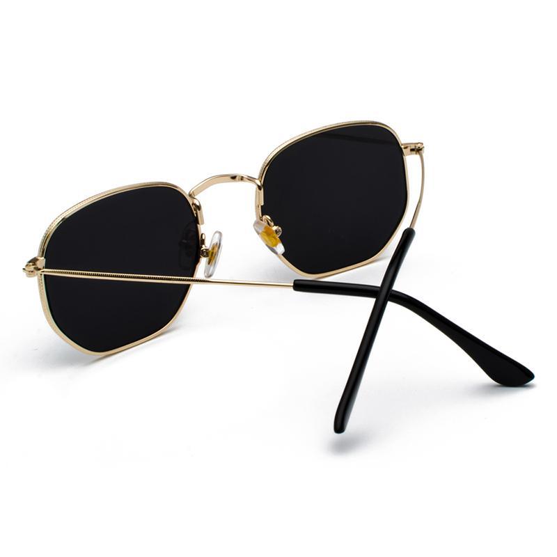 Unisex Woman and Man  Vintage Retro and Modern  Sunglasses Square Metal Frame Sunglasses Pilot Mirror Classic  With UV400 Protection