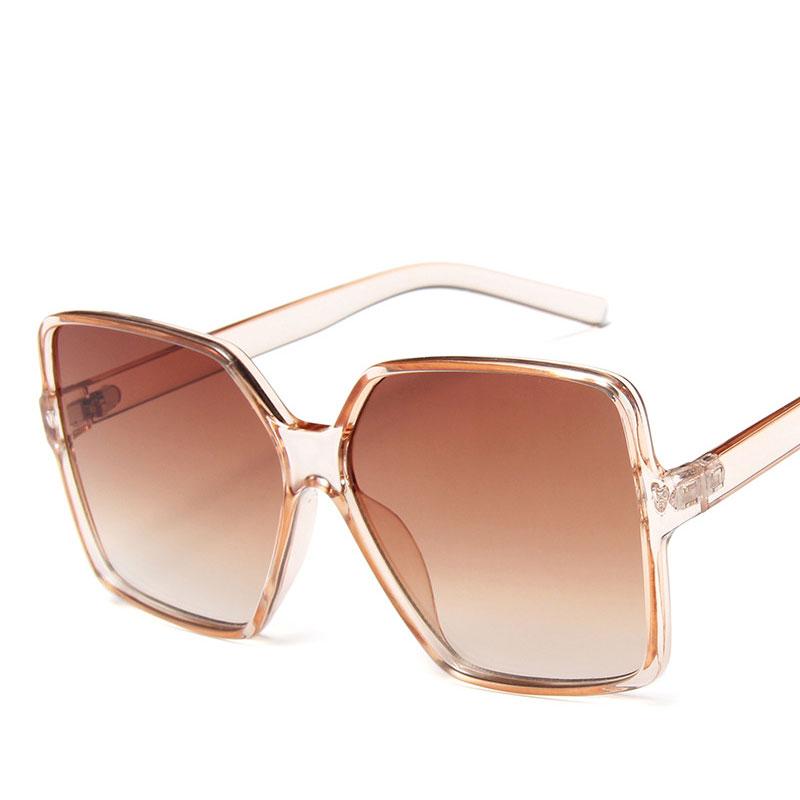 Vintage Oversize SquareLuxury Big Frame Elegant Lady and Woman  Sunglasses With Gradient Glasses and UV400 Protection