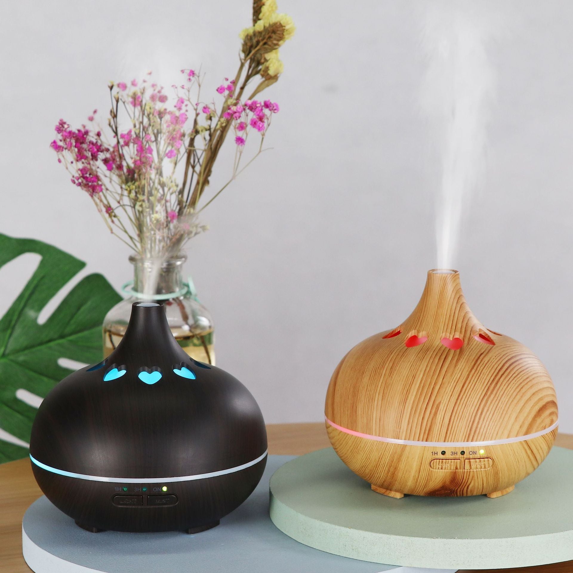 Modern Heart Shapes Aromatherapy Diffuser 550ml With  Remote Control Cool Mist Humidifier Ultrasonic Aroma Essential Oil Diffuser for Office Home Bedroom Living Room Study Yoga Spa - Wood Grain, 7 Colors LED Light