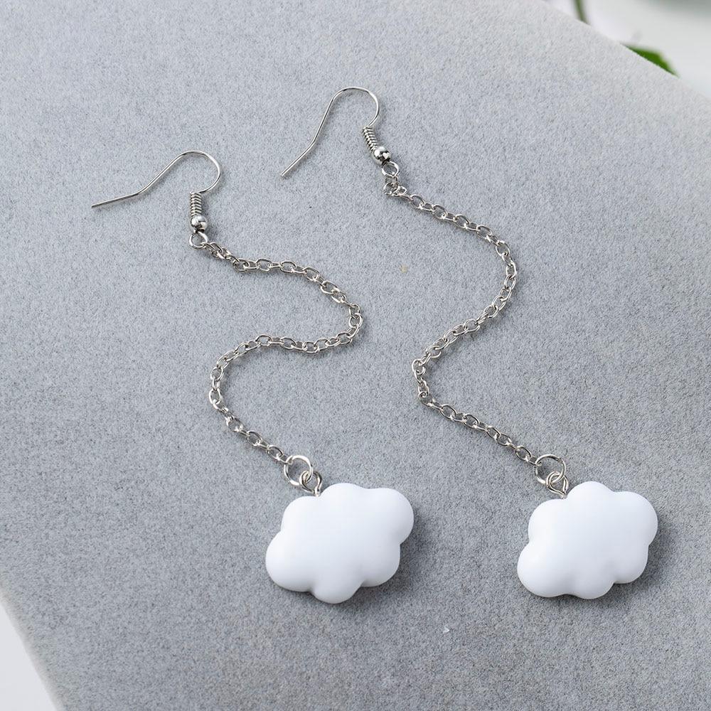 New Luxury Elegant Fashion Korea Style White Dangling Earrings For Women With Chain