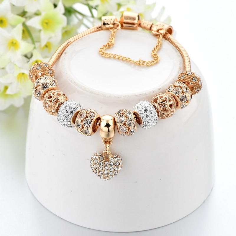 New Modern Luxury Fashion Gold Heart Amazing Bracelets And Bangles Outstanding For Women With Shiny Diamond Design