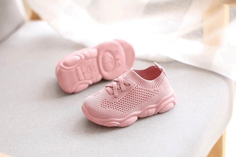 Modern Sport KIds and Baby Sneakers Shoes Anti slip Soft Bottom Baby Sneaker In Casual Flat Sneakers Shoes Children Girls and Boys Sports Shoes Style