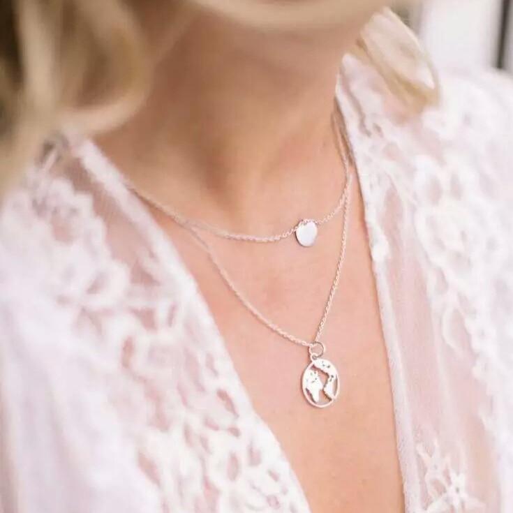 Luxury Modern Gold World Map Choker Map Crescent Moon Necklaces&Pendants Dainty For Women and Girls