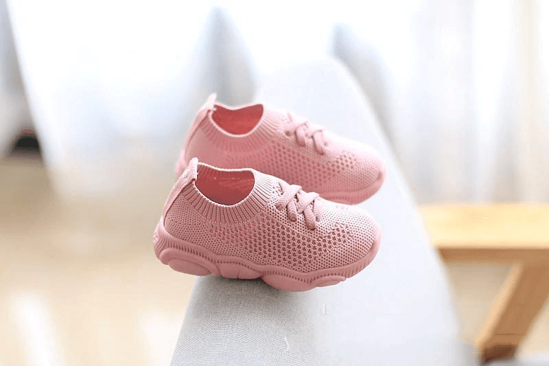 Modern Sport KIds and Baby Sneakers Shoes Anti slip Soft Bottom Baby Sneaker In Casual Flat Sneakers Shoes Children Girls and Boys Sports Shoes Style