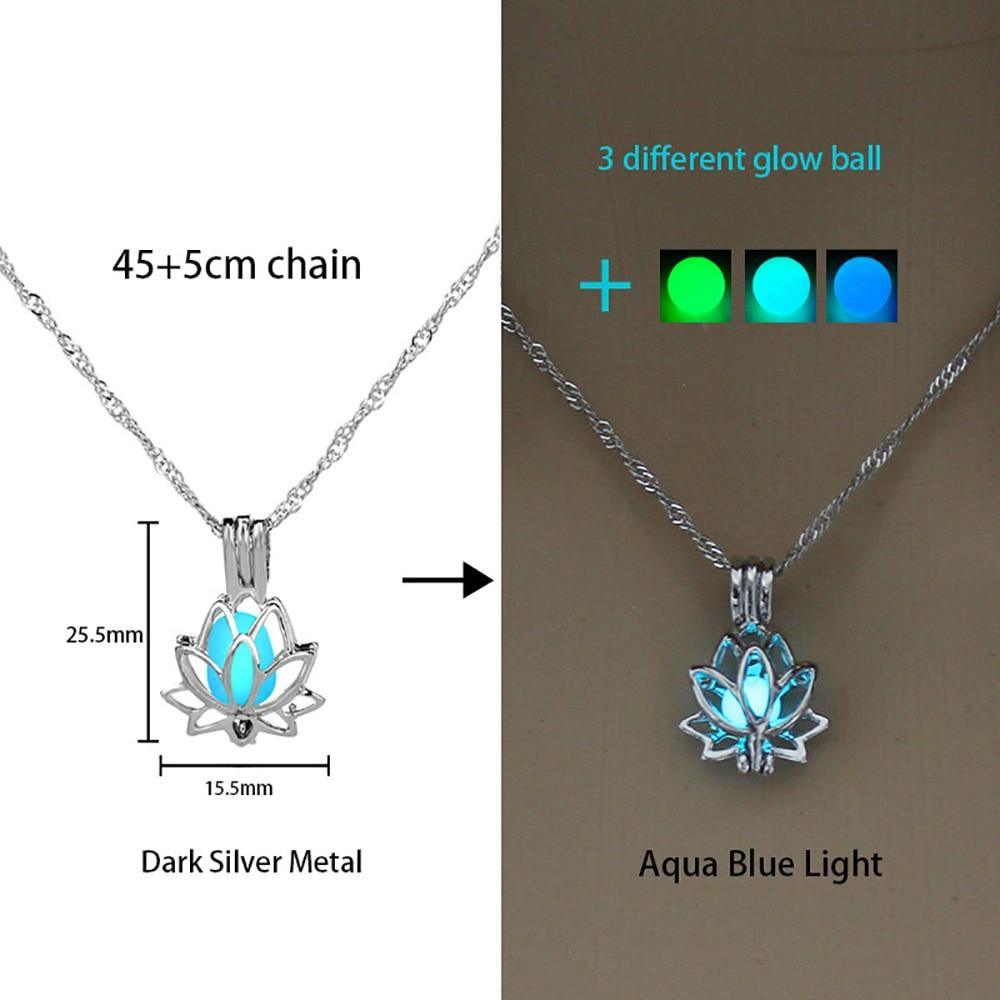 Epic Luminous Glowing Arrow Pendant Necklace Elegant Knight Spear Necklace Amazing Glow In The Dark Pike Necklace Luxury For Women Men Halloween Gift