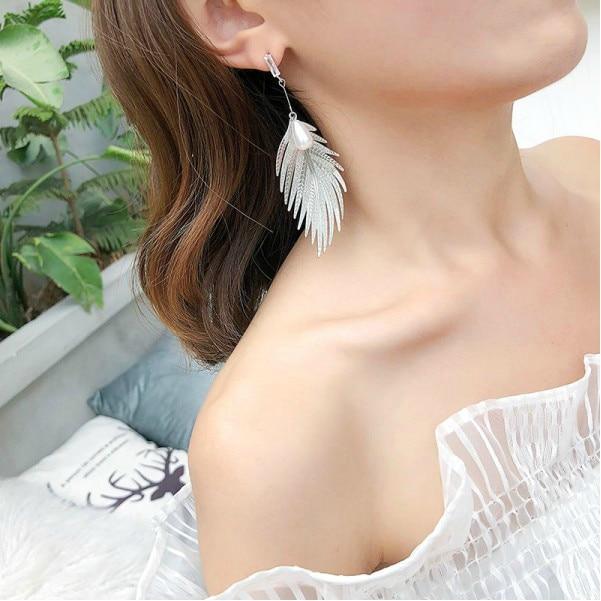 Luxury Modern Trend New Korean Retro Asymmetric Butterfly Imitation Pearl Earrings Fashion Round Flower For Women and Girls