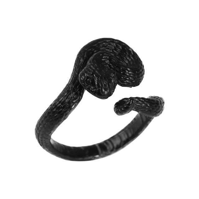 Fashion Retro Exaggerated Spirit Snake Ring Personality Punk Wind Snake-Shaped Nightclub Style  Ring For Women and Girs Student Trend Jewelry Design