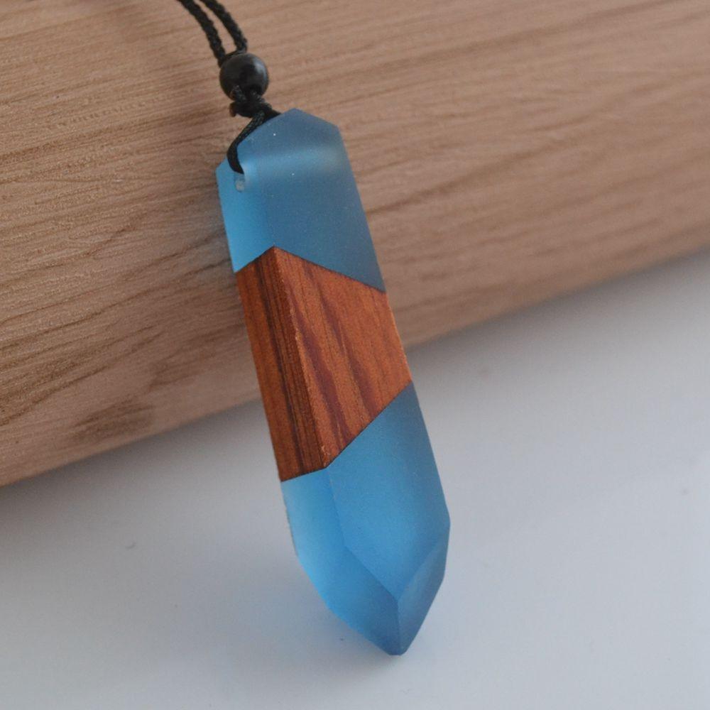 Handmade Luxury Modern Elegant Unisex Men and women Natural Resin Wood Fashionable Necklace In Trend Style