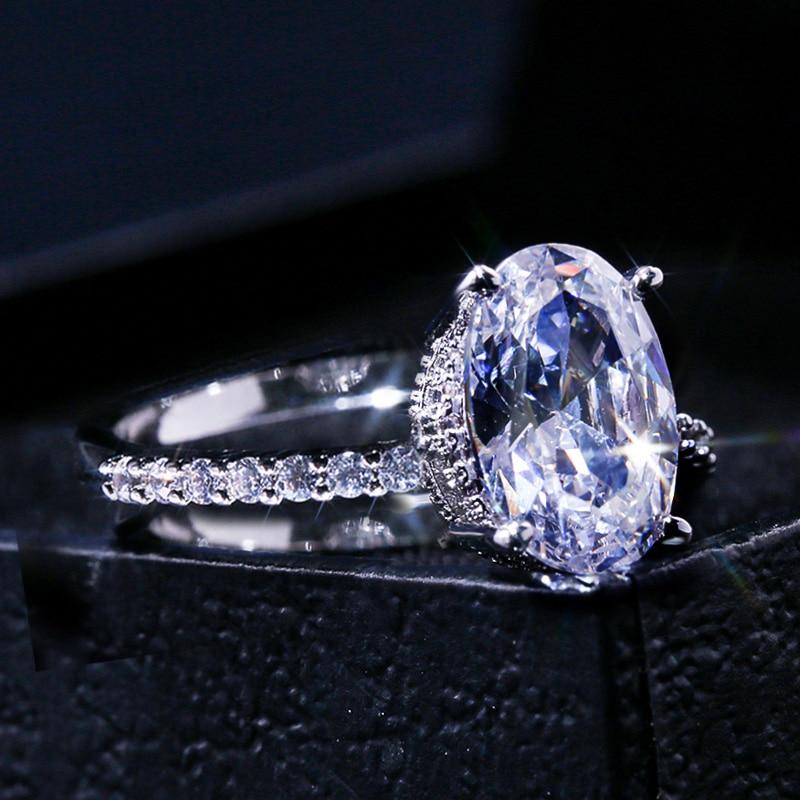 Elegant Oval Finger Ring Band Luxury Dazzling Brilliant CZ Stone Four Prong Setting Classic Amazing Wedding Anniversary Gift For Wife And Girlfriend