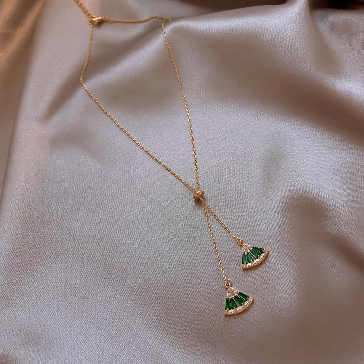 Elegant Classic Green White Crystal Geometric Necklace Luxury Pendant Chokers Modern Necklace For Women Statement Jewelry