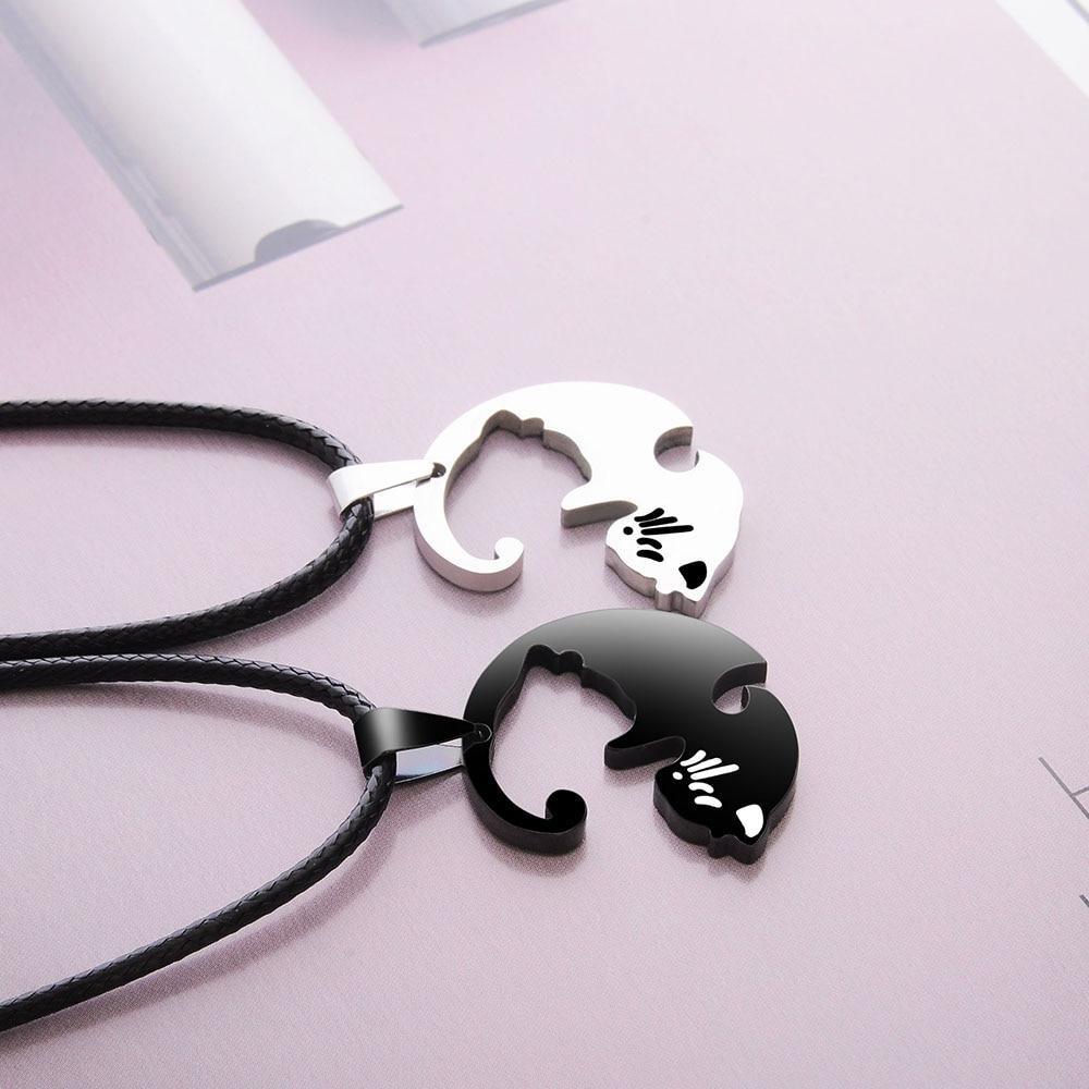 Cool Couple Heart Necklace Elegant Cute Cartoon Cat Pendant Necklace Luxury Simple Personality Color Black Animal Necklace Jewelry Gift For Girl And Boys