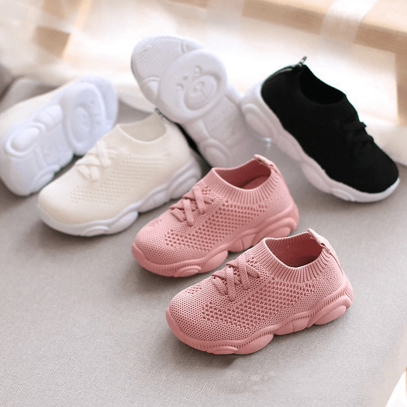 Modern Sport KIds and Baby Sneakers Shoes Anti slip Soft Bottom Baby Sneaker In Casual Flat Sneakers Shoes Children Girls and Boys Sports Shoes Style