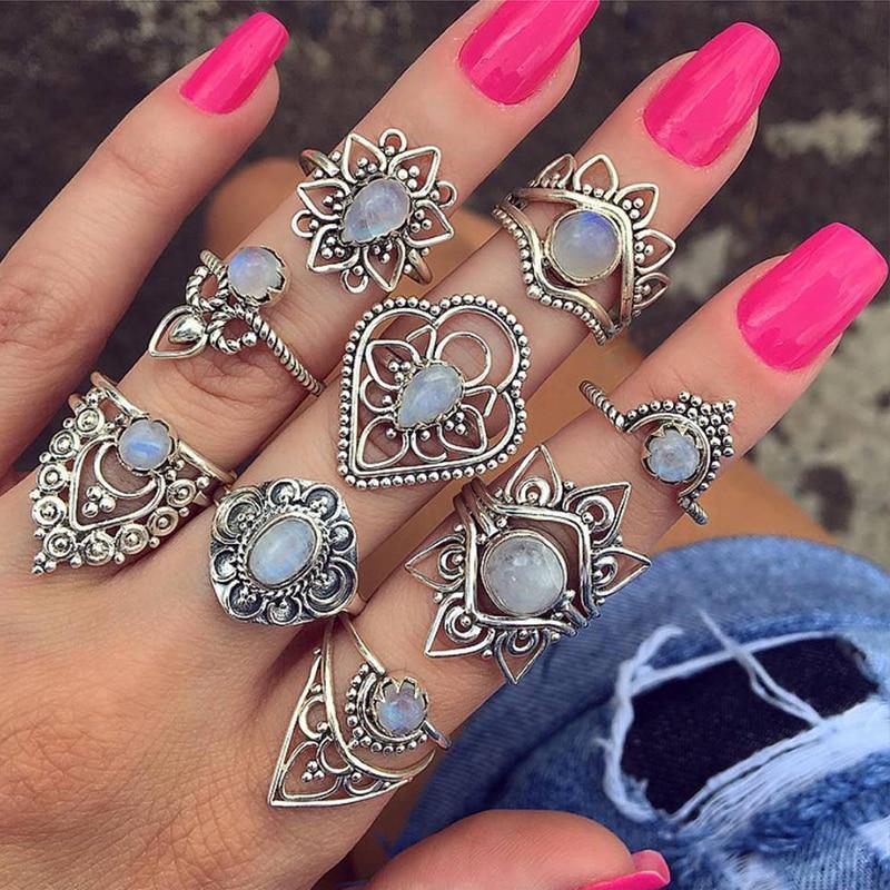 Modern Bohemian Retro Crystal Flower Leaves Hollow Lotus Gem Silver Color Ring Set For Women Excelent For Wedding Anniversary Party