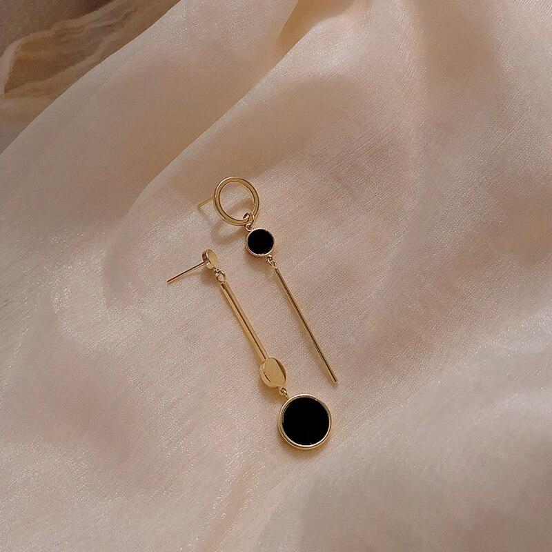 Korean Style New Luxury Popular Elegant Design Epic Long Earrings Hollow Circle Metal Ball