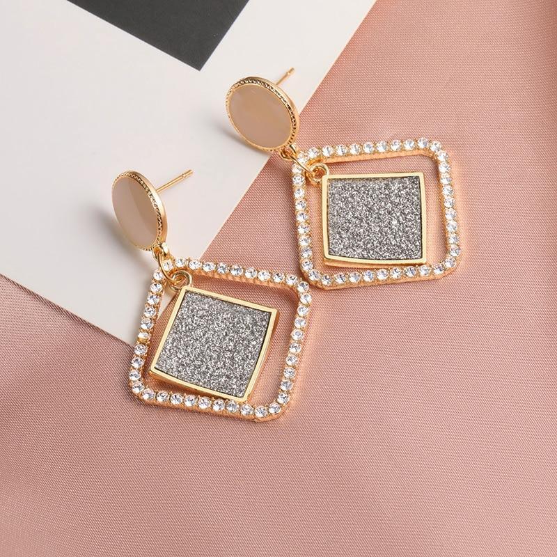 New Fashion Round Dangle Drop Korean Earrings For Women In Geometric Round Heart Gold Earring Wedding Elegant Style