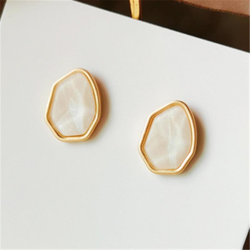 New Elegant Luxury Fashion Metal Contracted Irregular Earrings For Women In Fashion Style