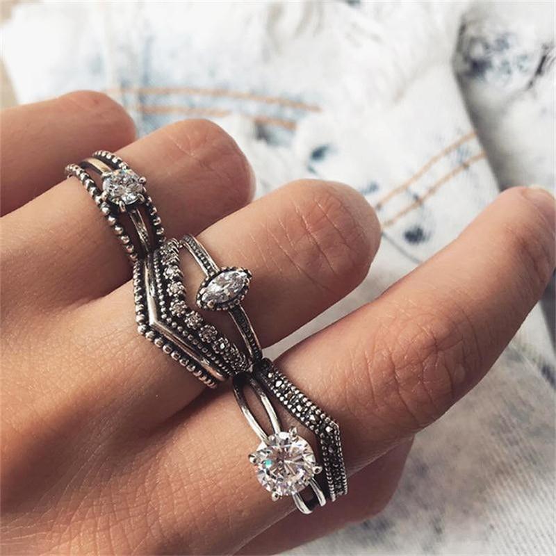 Elegant Women Fashion  Mary Geometric Amazing Flowers Leaf Premium Gold Finger Rings Boho Charm Luxury Jewelry Accessories Mother's Day Gifts