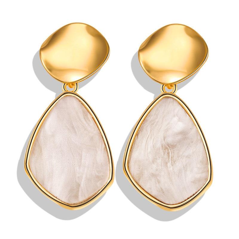 New Luxury Elegant Geometric Shell Dangle Earrings For Women In Round Small Drop Design