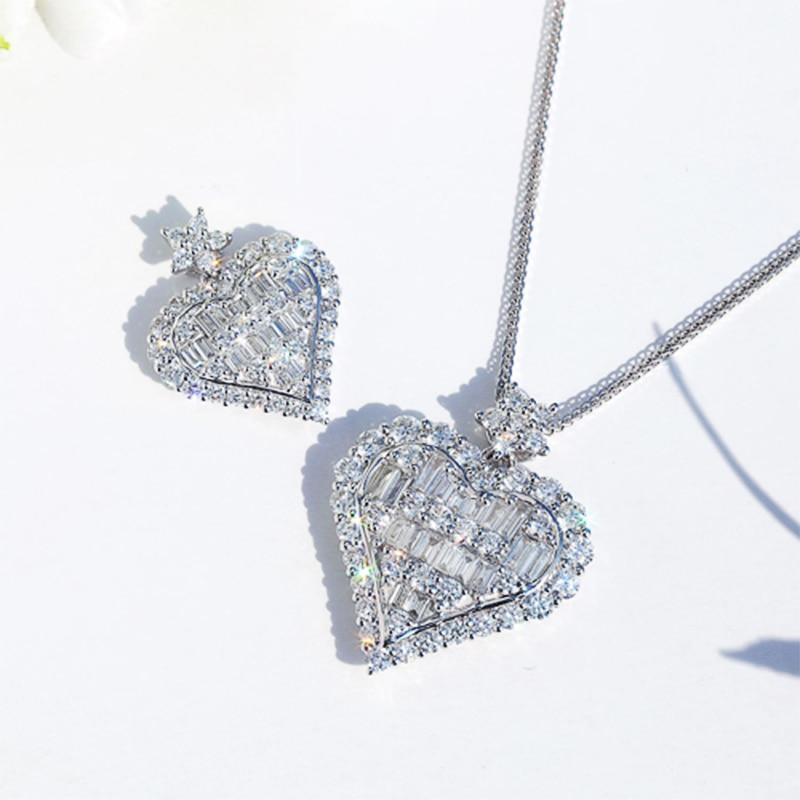 Diamond Shiny Heart Cubic Zirconia Charm Women Necklace Love Birthday Gift Formal Occasion Party Dazzling Pendent Necklace Jewelry Design