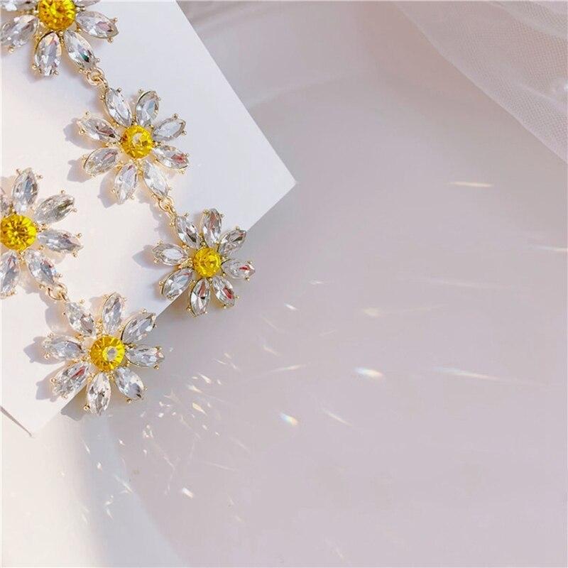 New Korean Elegant Yellow Crystal Flower Petal Tassel Drop Luxury Earrings For Women And Students Modern Fashion Party Jewelry