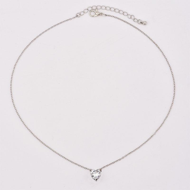 New Female Fashion Crystal Heart Necklace Pendant  Short Gold Chain Necklace  Charm Gifts Girlfriends