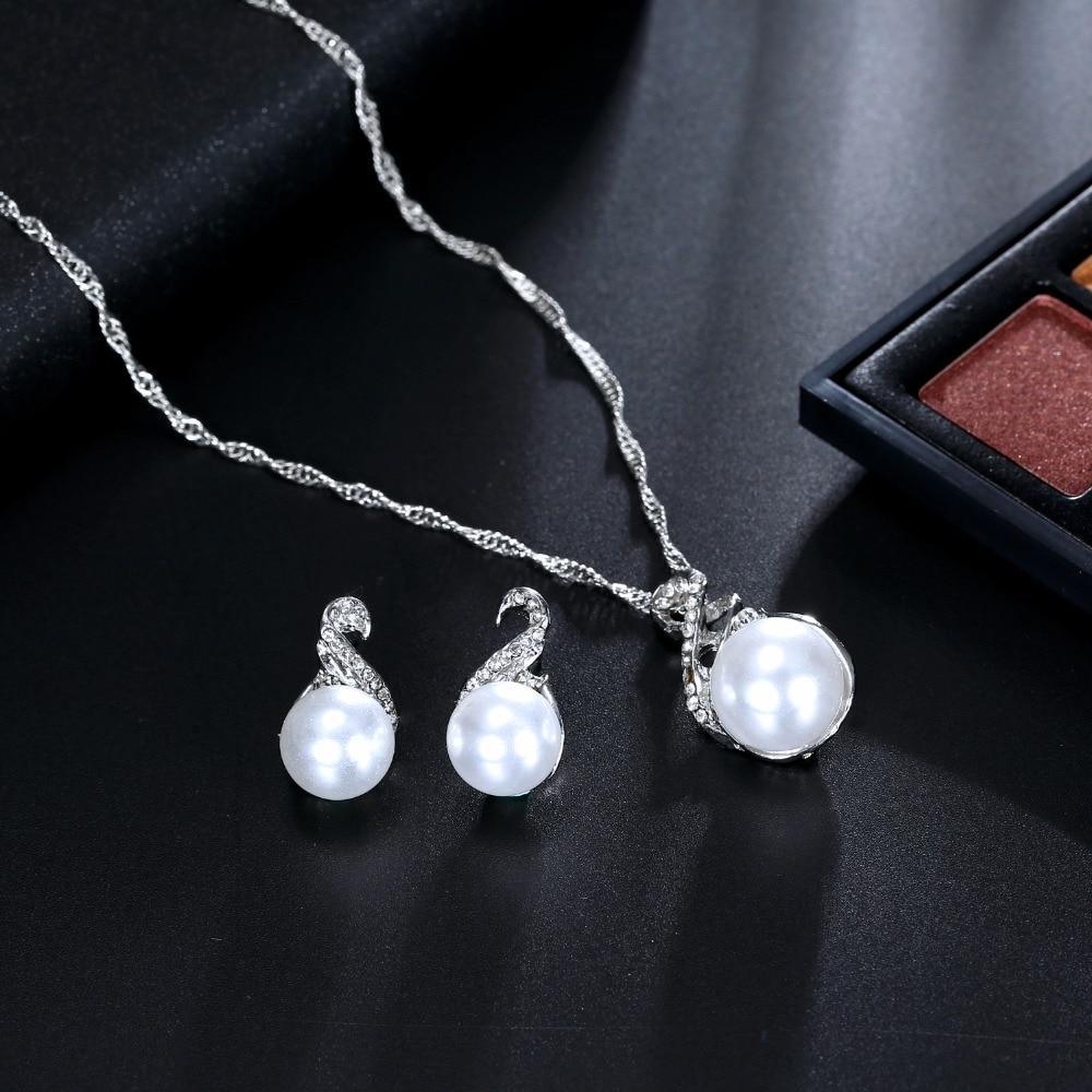 Trendy Elegant Luxury Jewelry Sets Wedding Silver Color Earrings Simulated Pearl Jewelry Set Women Necklace Set  For Women and Ladies