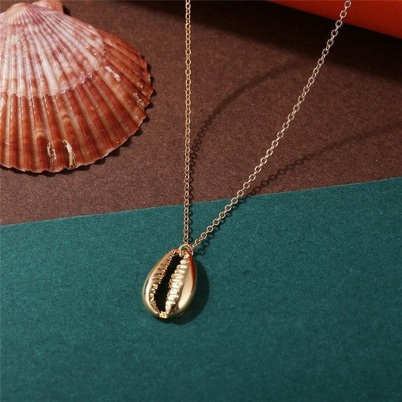 Handmade Luxury Modern Summer Beach Trend Style Bohemian Cowrie Conch Shell Pendant Necklace for Women