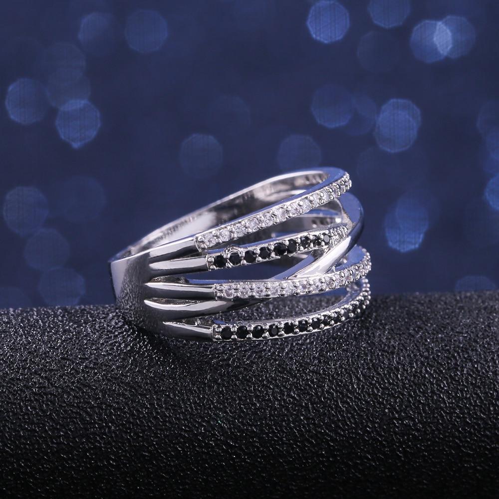 New Twist Ethnic Style Women Finger Rings With Black&White Stone Micro Paved Surprise Gift For Women Trendy Jewelry Rings