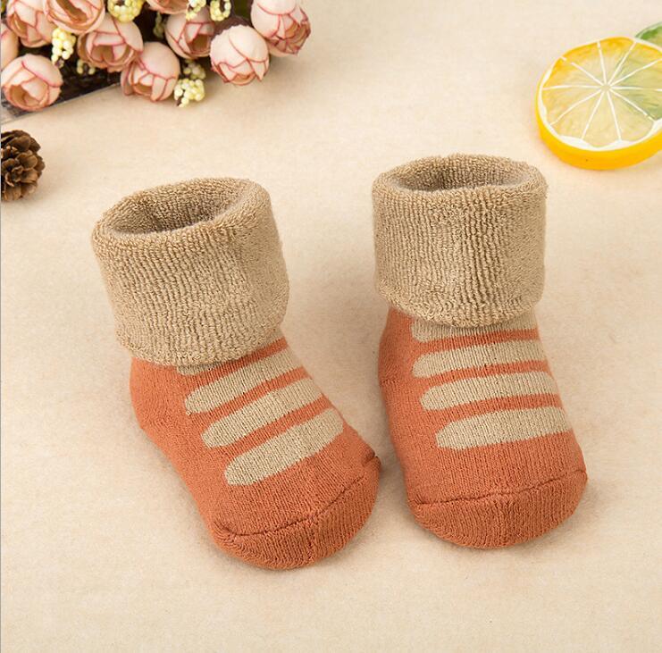 1 Pair Newborn Cotton Striped Warm Slippers Socks For Baby Girls And Boys Very Comfortable And Soft Material