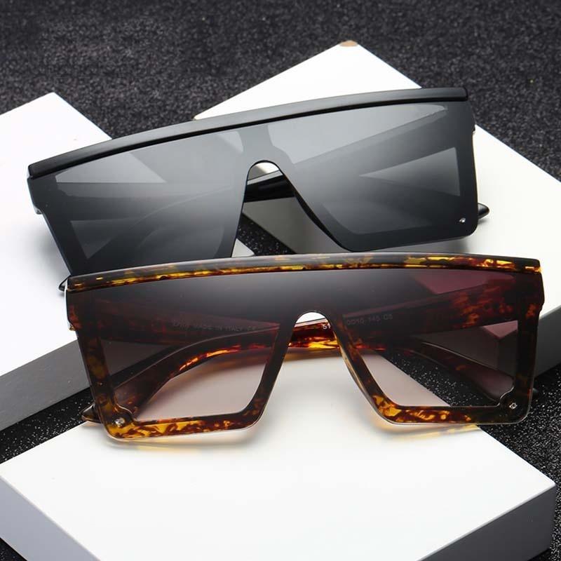 Top Luxury Modern Oversized Square Gradient Elegant Unisex Sunglasses For Men and Woman Brand Black Square Shades With UV400 Protection