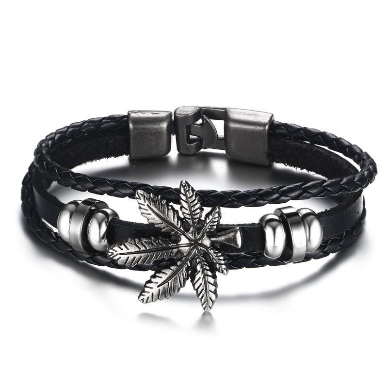 Lucky Vintage Men's Leather Bracelet Playing Cards  Charm Multilayer Braided Men and Women Gift