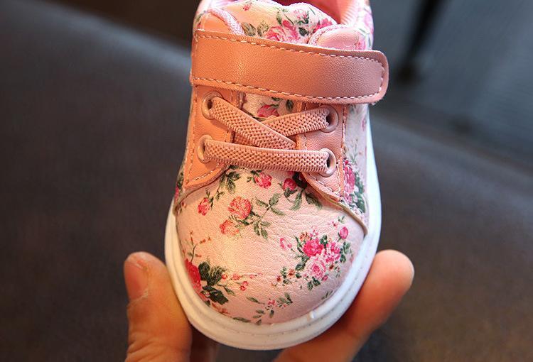 Baby Shoes Comfortable Leather Kids Sneakers Newborn Shoes Soft Bottom First Walker Durable Shoes For Baby Girl