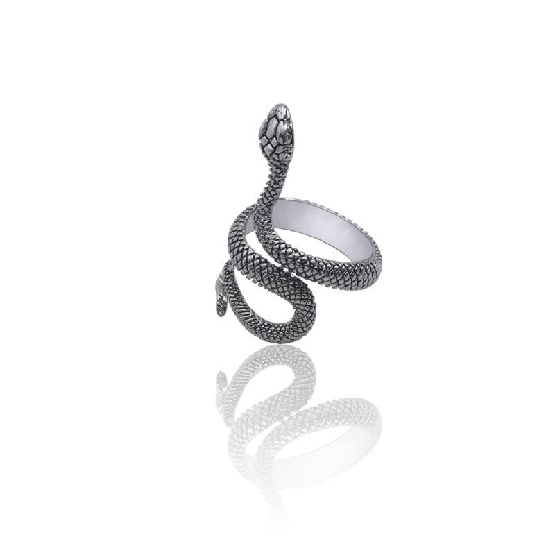 Fashion Retro Exaggerated Spirit Snake Ring Personality Punk Wind Snake-Shaped Nightclub Style  Ring For Women and Girs Student Trend Jewelry Design