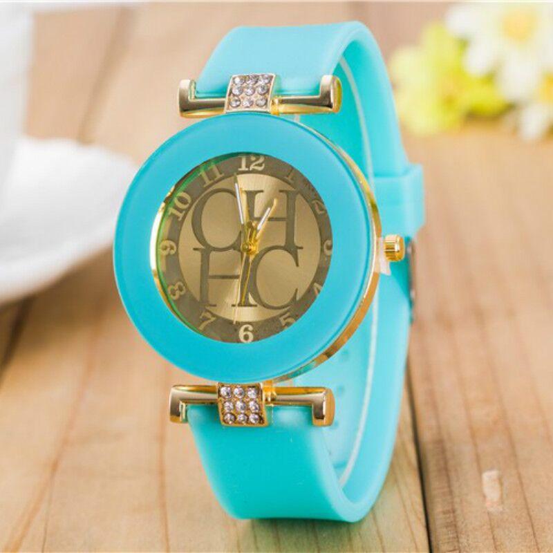 New STEVVEX simple leather Casual Quartz Watch Women Crystal Silicone Watches Wrist Watch Hot sale For Women and Girls