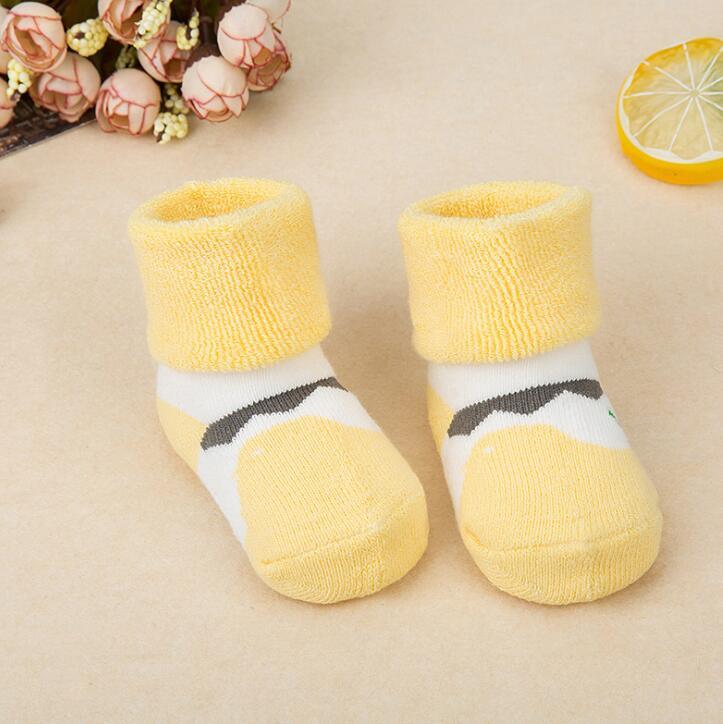 1 Pair Newborn Cotton Striped Warm Slippers Socks For Baby Girls And Boys Very Comfortable And Soft Material