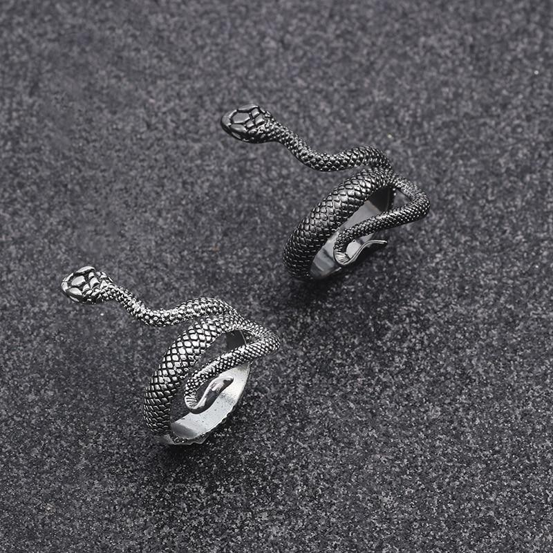 Fashion Retro Exaggerated Spirit Snake Ring Personality Punk Wind Snake-Shaped Nightclub Style  Ring For Women and Girs Student Trend Jewelry Design