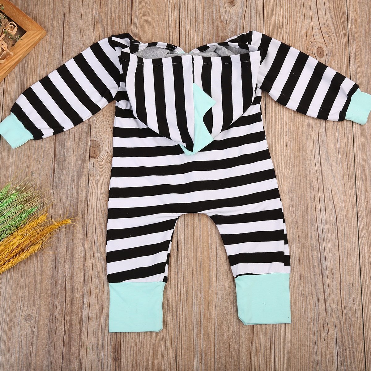 Baby Clothing Newborn Baby Girl and Boy Striped Hooded Romper Zipper Jumpsuit Outfit For Kids