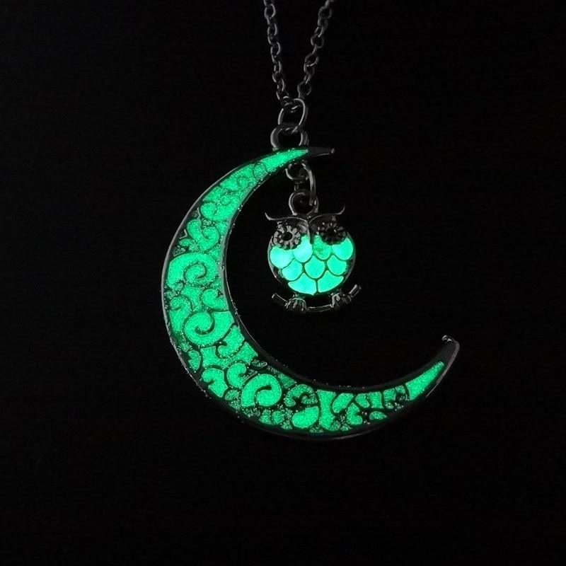 Modern Amazing Moon Glowing Necklace Gem Charm Elegant Jewelry Silver Plated Women Halloween Pendant Hollow Luminous Stone Pendant Perfect Necklace Gifts