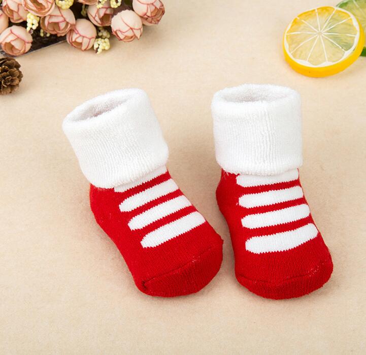 1 Pair Newborn Cotton Striped Warm Slippers Socks For Baby Girls And Boys Very Comfortable And Soft Material