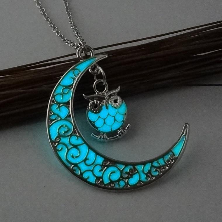 Modern Amazing Moon Glowing Necklace Gem Charm Elegant Jewelry Silver Plated Women Halloween Pendant Hollow Luminous Stone Pendant Perfect Necklace Gifts