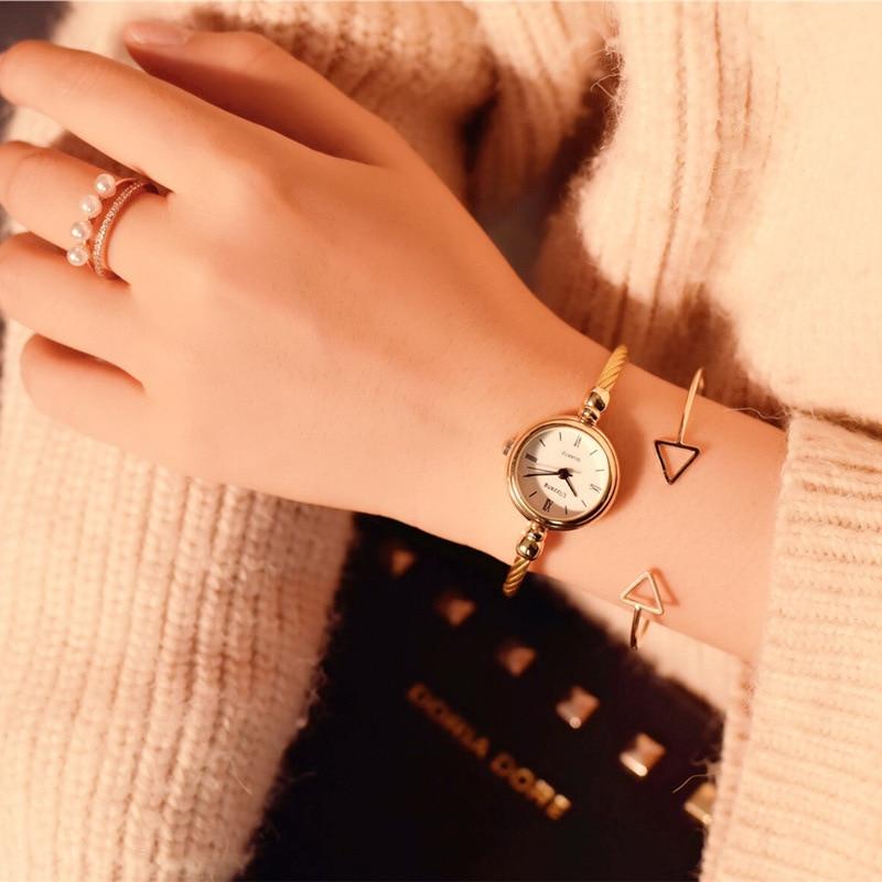 Small Gold Bangle Bracelet Luxury Watches Stainless Steel Retro Ladies Quartz Wristwatches Fashion Casual Women Dress Watch For Women and Girls