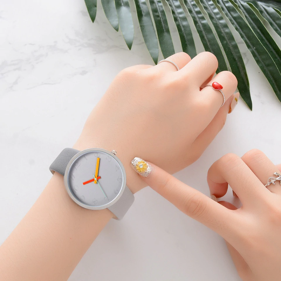 Modern Women Watch Gray Contrast Quartz Watch For Watch  Lovers Unisex Casual Modern Style